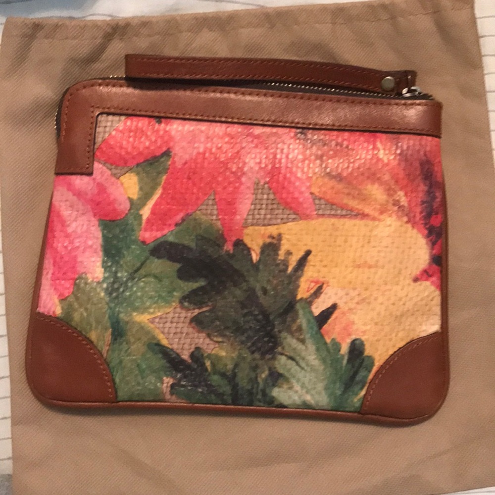 Patricia Nash Wristlet Spring